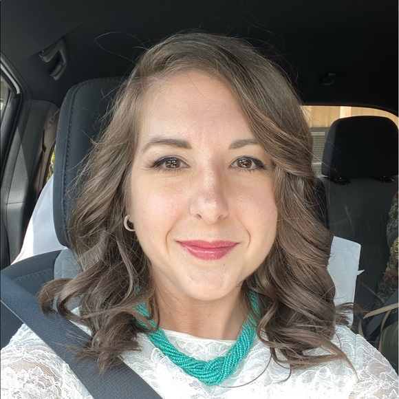 Meet your Posher, Kelly P - Picture 3 of 6